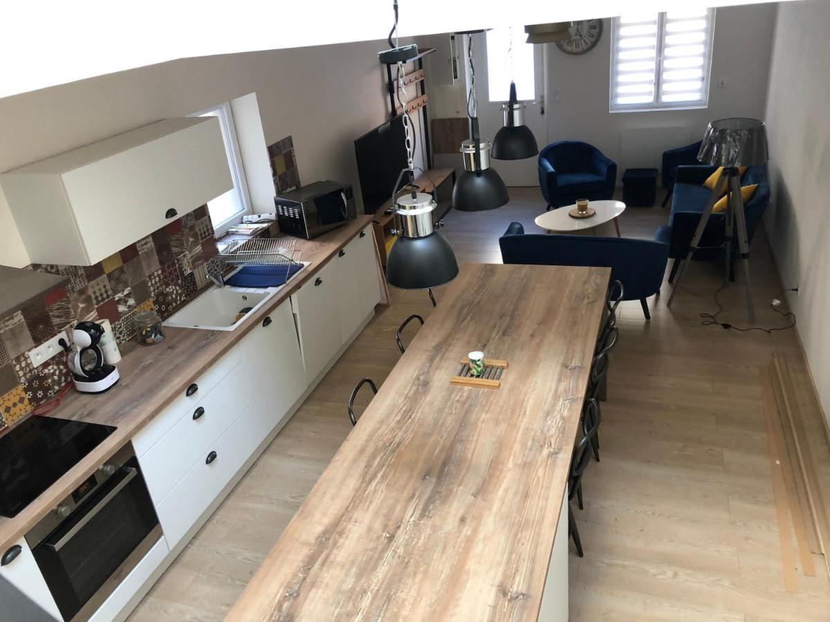 Une Maison Agreable Pour Se Detendre Saint-Quentin  Buitenkant foto